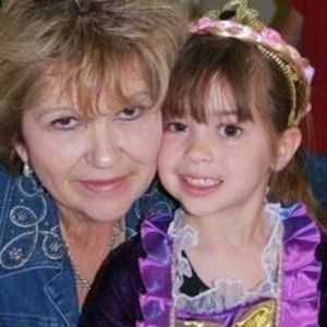 Meet your Posher, Debbie